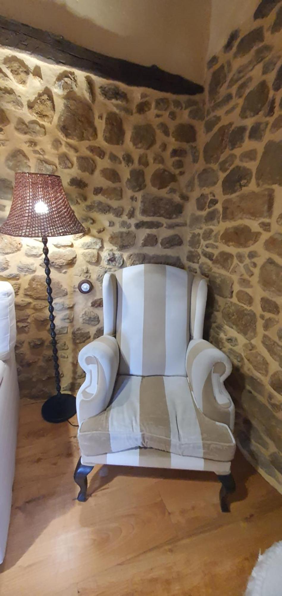 Fuente De Gueelo Pension San Bartolomé de Meruelo Buitenkant foto